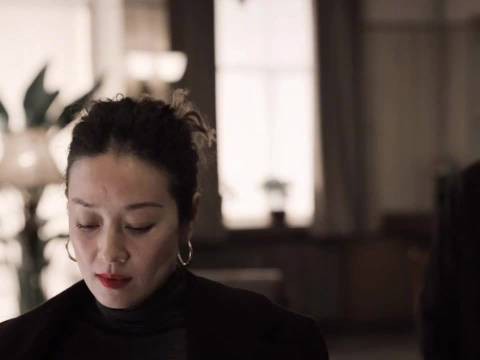 哲华一句“种驴”直接把剧的疯感拉满
