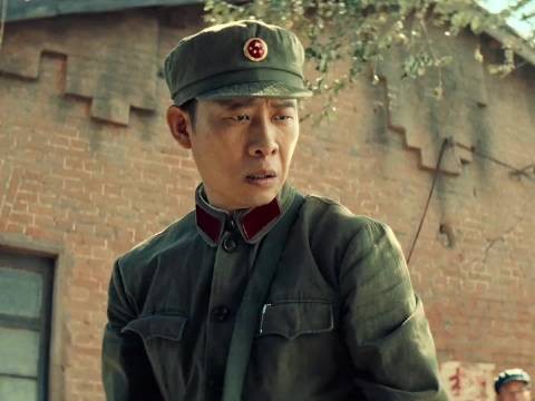 陈思诚在悬疑赛道的权威无需多言,搭档张译横跨多年追凶,期待值直接拉满!