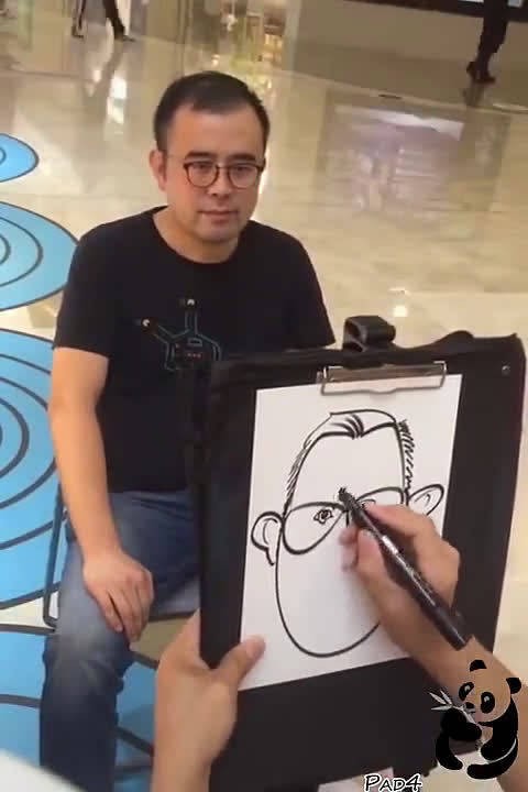 最喜欢这种人物简笔,几笔就勾勒出人物特性