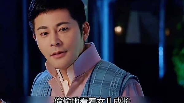 心坏的管家把自己的女儿和东家的女儿互换,从此两个孩子的命运天差地别!