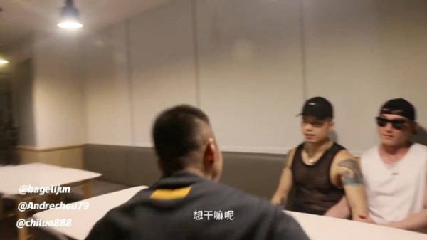 bl(安德烈) 三个好兄弟组队去泰国玩