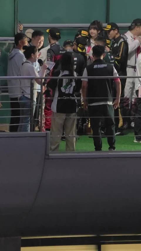 上海八小时耐力赛,85号车队王一博车组夺冠