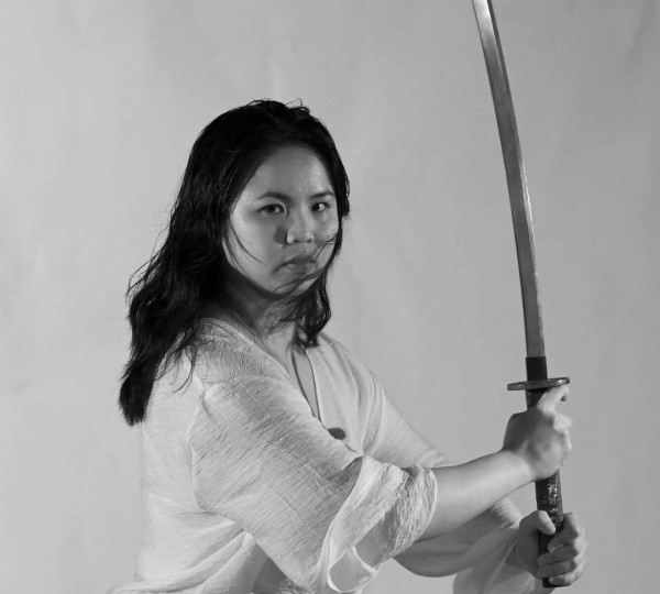 35岁香港舞台剧才女离世,8月还在演出,她一人打了六份工!