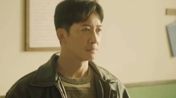 女孩恰巧遇到放了自己的劫匪 《冬城猎凶》万茜王阳余文乐李纯