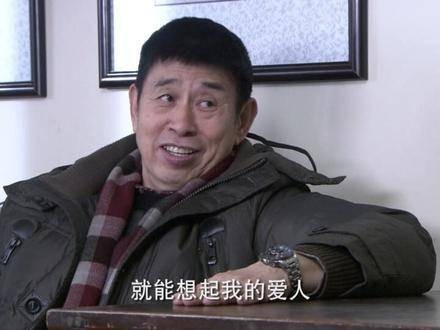 第1集 | 三十而立的男士意外收获一张老式木桌,转手赠予岳母充当报刊架…