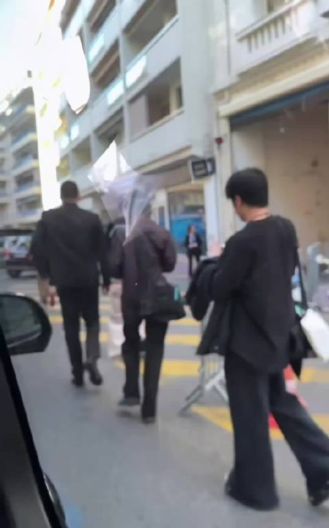 路上视角下的奚梦瑶，终于知道何猷君为啥一见钟情了，这也太好看了！