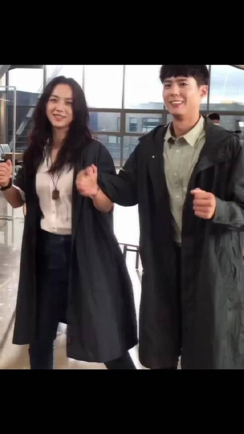 汤唯和朴宝剑的姐弟味好浓啊 来个导演，递个本子吧