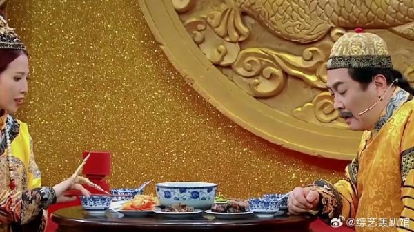 蔡少芬跟唐国强互飙演技 烫嘴普通话一出,差点破功!