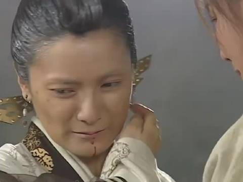 不可思议!金花婆婆撕掉易容面具,绝世美女浮出水面