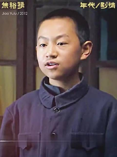 这种人太少太少了,许多人在权利,利益,人情关系下都难以坚守底线