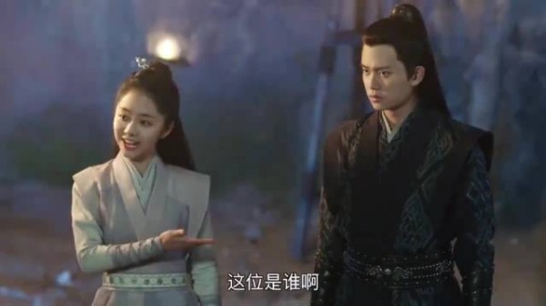 陆绎面见堂爷爷犀利点评,今夏狂吹彩虹屁护夫