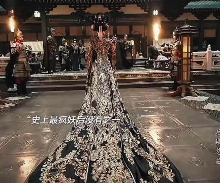 史上最疯批的皇后没有之一， 连自己家都抄 照镜辞 陈瑶