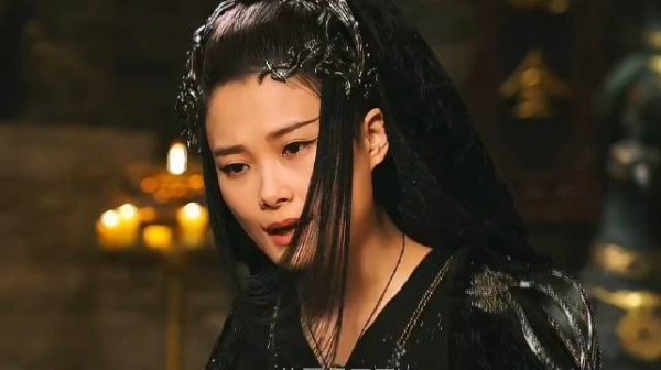这个剧少了李宇春,笑料就要少一半! 她咋个做到不笑场的? 捉妖记 李宇春