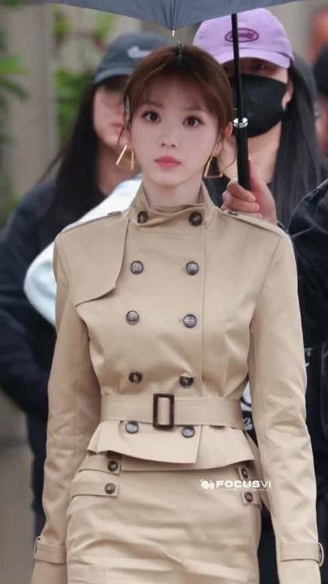 林总你是懂怎么释放魅力的 又美又飒！