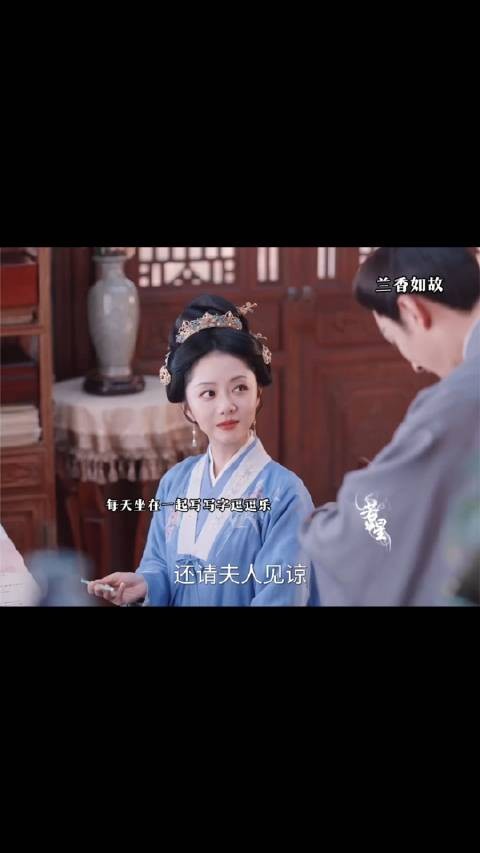 小夫妻就应该这样幸福的生活下去