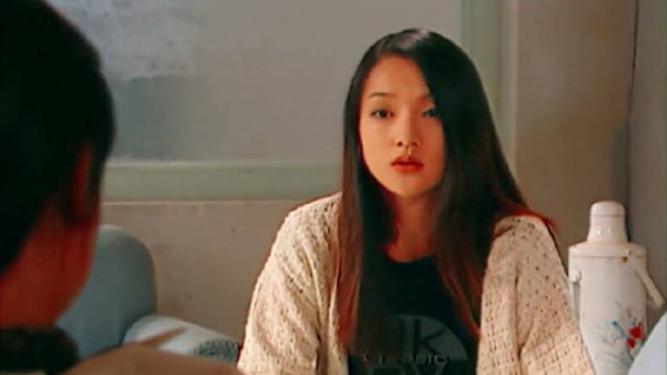 才发现女演员竟然是周迅,当时真的好美