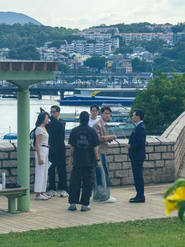 TVB《超时空男臣》续集拍摄画面曝光，三男主再聚，期待马国明加盟