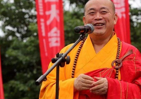 为何少林年轻帅气的僧人越来越多?当地人:所作所为羞于启齿