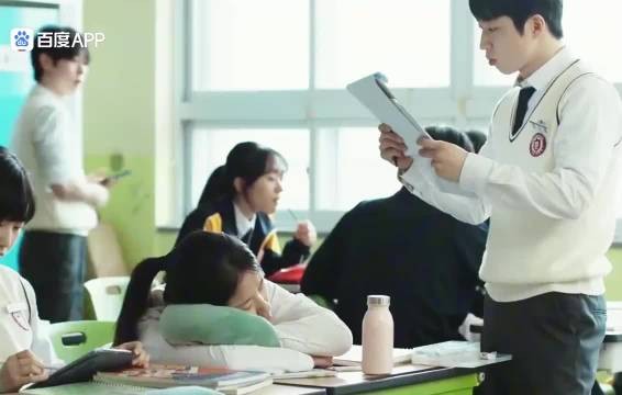 评分9.2,亚洲近十年最棒电影之一…