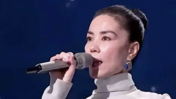 不解释的王菲：中年人最好的活法，守住自己的步调