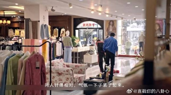曾经的挚友渐行渐远，道不同难再同行
