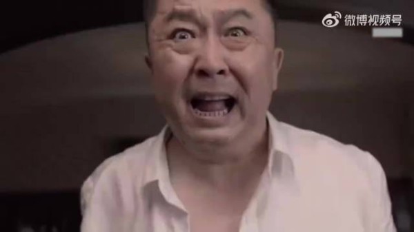 美女: 我可是黄花大闺女, 于谦: 我还木耳大小子呢