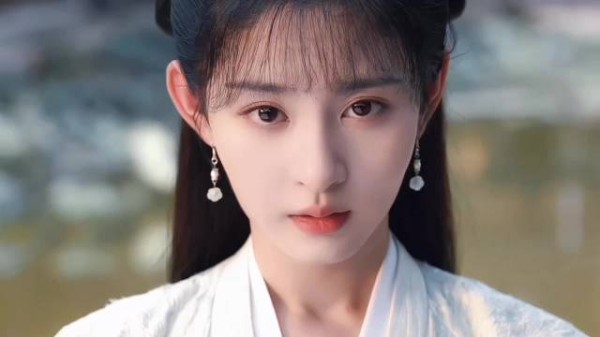 赵晴从配角升到一番女主,凭墨彩环出圈