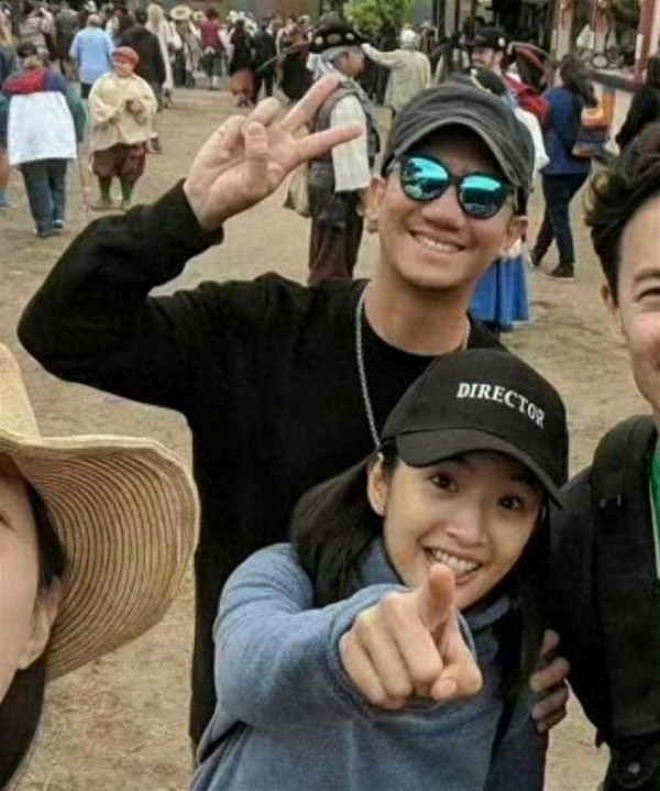 林依晨林于超异地十多年 始于伴娘伴郎，跨国相守，把异地婚姻经营