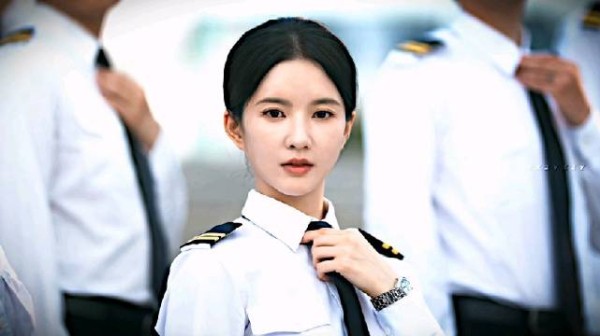 傅总呀 最后一幕是你喜欢阮机长制服的真正原因吗
