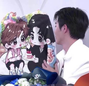 你们俩在后面干嘛了 zeenunew