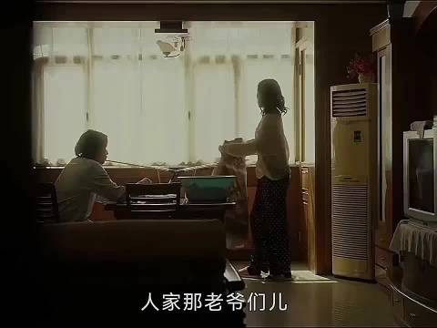 昔日受害者变身女警,亲手送人贩子上路!