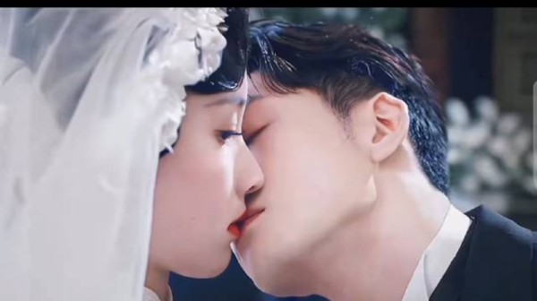 孤舟:那个时代背景下,爱而不得是人间常态,两个人的婚礼,三个人的遗憾