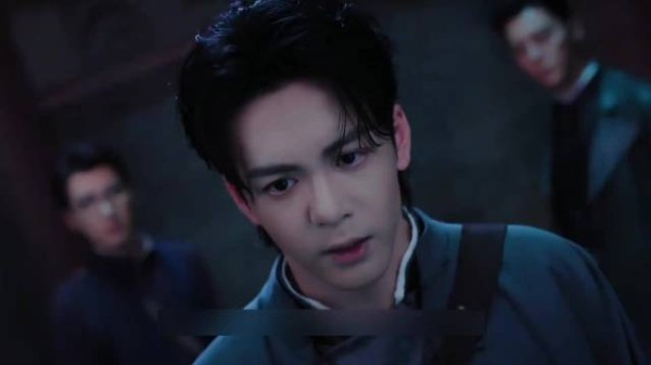 隔世楼残影并非地脉幻象,竟是鸠山美志精心布下的九门生死陷阱