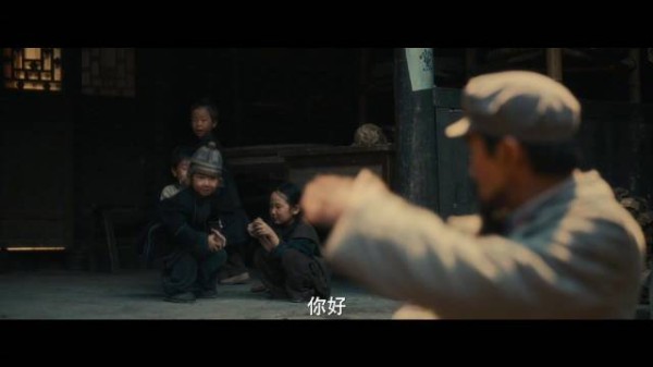 电视剧伟大的长征热播,他倦极而眠坐立入睡