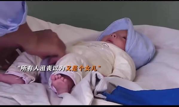 老戏骨演技获赞,剧情还原年代真实感