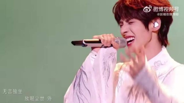 颜安一生所爱中国舞获赞，编曲封神