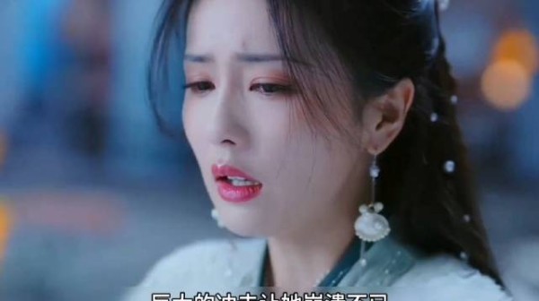 女孩全族被灭,悲痛之下选择堕魔复仇!