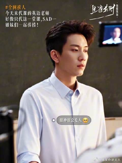 诶,这个视频怎么有一个小时?你允许这位代课的曹老师拖堂吗