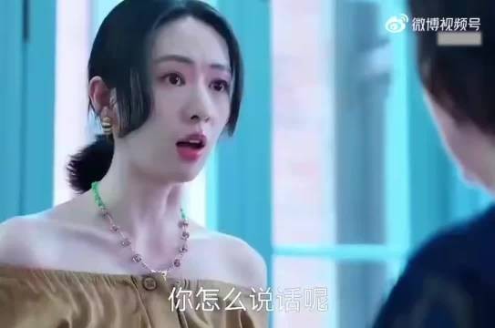 夫妻和公婆蜗居在50平房子里，还是上下铺真的好压抑