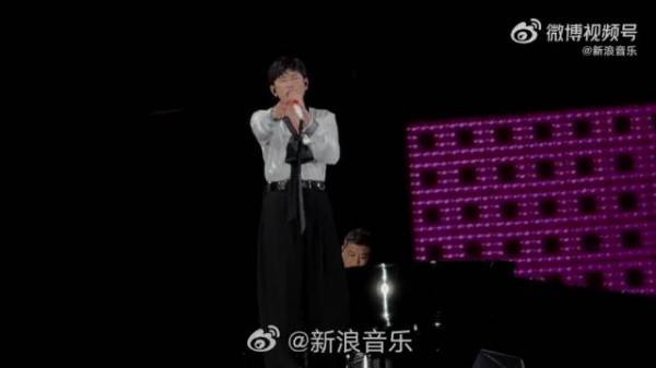 张杰的《MyLove》让人心里暖暖的，老歌经典一网打尽，这版太好听了