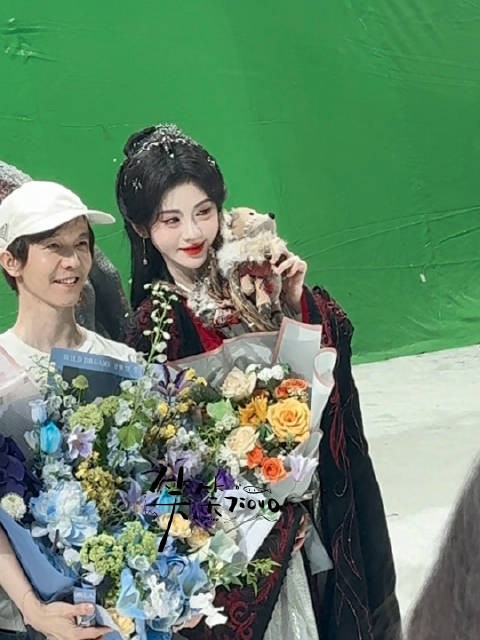 哭包小狐狸