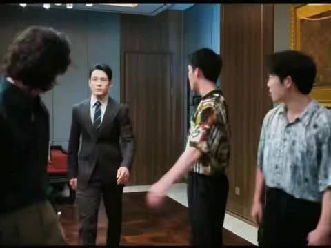 韩东君西装裹阴湿疯批气场掌控全局