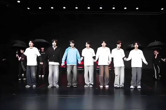 时代少年团平台人气高,长期陪伴攒下信任