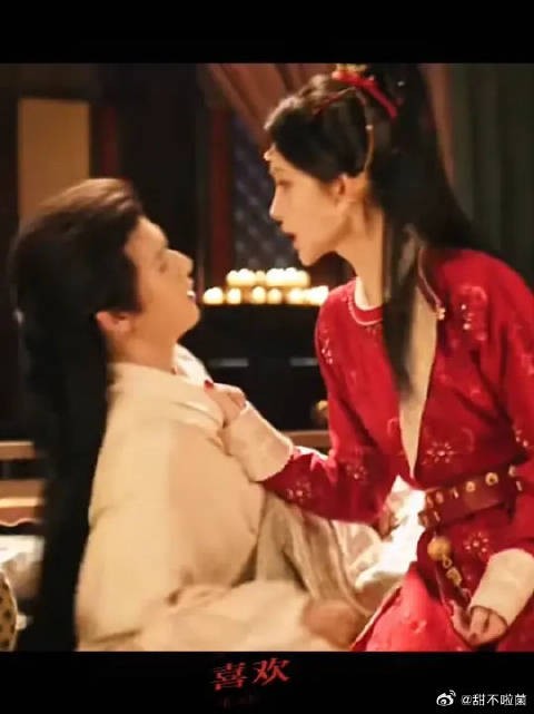 满身伤痕,仍做彼此底气