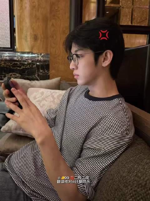 Q. 之前选了5个允植,说因为很可靠,那么什么时候会想要依靠哥哥呢?