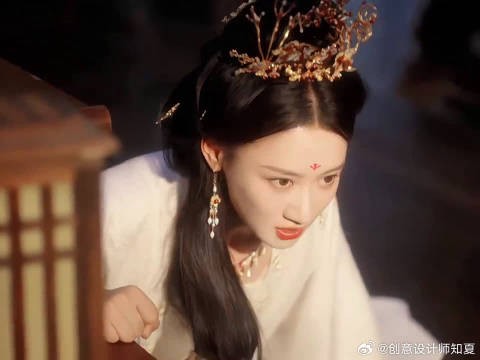 男人送好姐妹面皮警告女主,女主发誓报仇