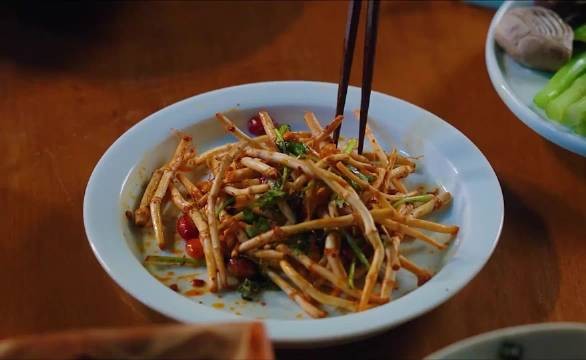 尹清你就个搅屎棍子,真是凭一己之力,让大宁三帅破防吃醋!真是