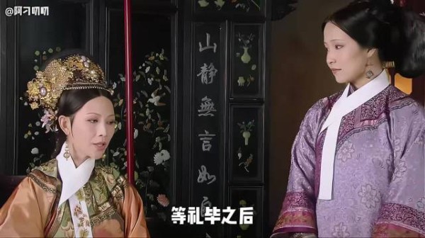 开服第一战皇后和华妃当众嘴炮,甄嬛的应对暴露了其真实段位