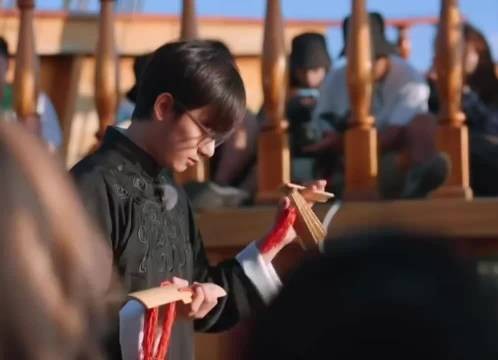 花少团里温暖担当遇事沉稳,默默出力,难怪被叫做史上最强小弟!