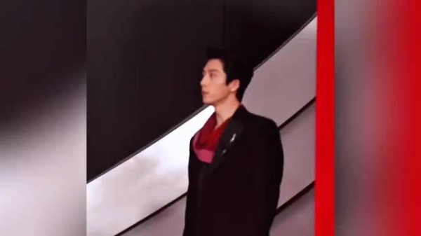 井柏然今日澳门活动生视频!